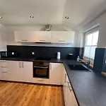Landgasthaus Zum Kreuz Gbr ايسني ام الغو
