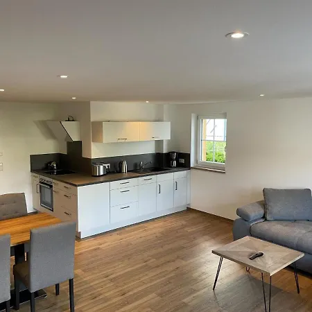 Landgasthaus Zum Kreuz Gbr Estalagem *