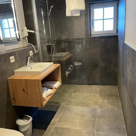 Landgasthaus Zum Kreuz Gbr