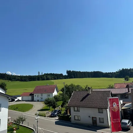 Landgasthaus Zum Kreuz Gbr Estalagem